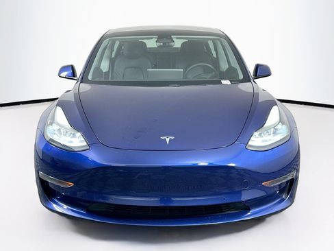 Used 2021 Tesla Model 3 Standard Range Plus RWD image 2