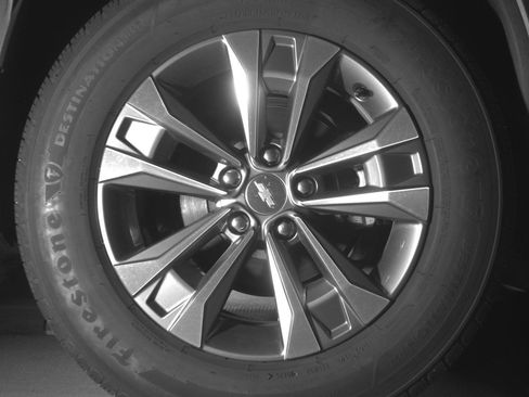 Used 2025 Chevrolet Equinox LT image 15