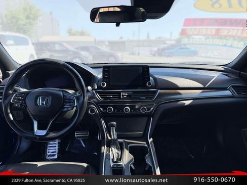 Used 2018 Honda Accord Sport image 15