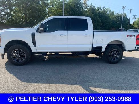 Used 2024 Ford F250 Lariat w/ Lariat Ultimate Package AWD/4WD image 3