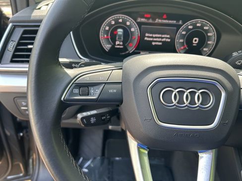 Used 2025 Audi Q5 2.0T Premium AWD/4WD image 22