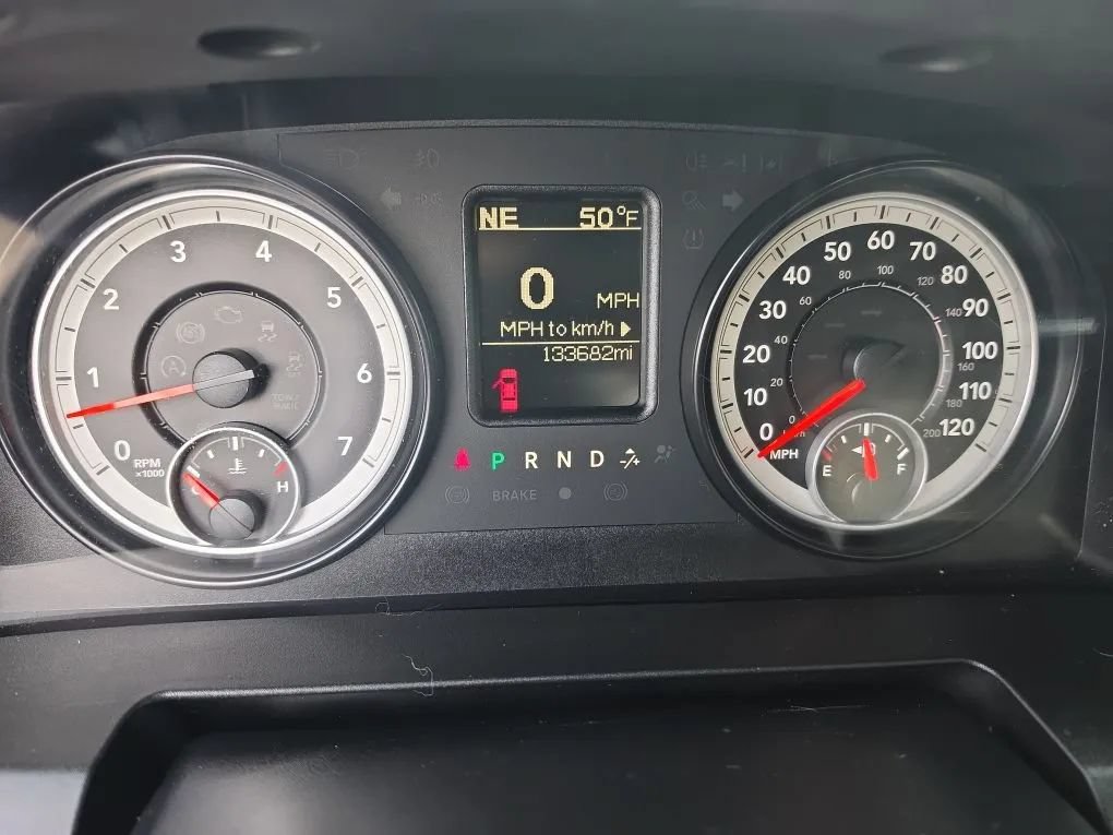 Used 2015 RAM 1500 Express w/ Black Ram 1500 Express Group AWD/4WD image 18
