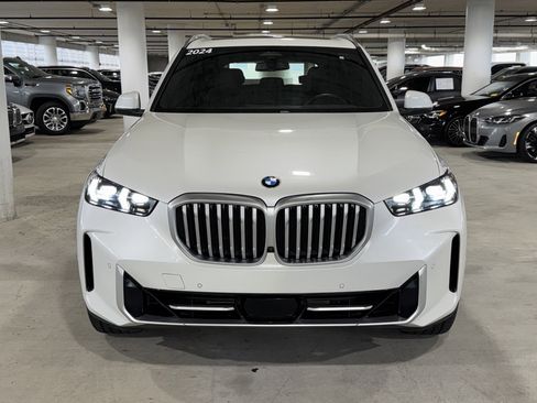 Used 2024 BMW X5 sDrive40i w/ Parking Assistance Package RWD image 3