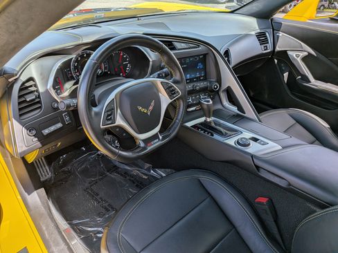 Used 2016 Chevrolet Corvette Z06 w/ 3LZ Preferred Equipment Group RWD image 17