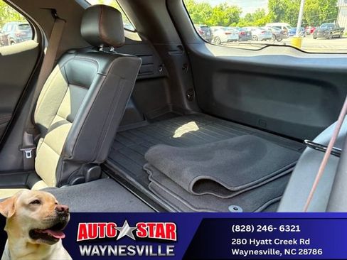 Used 2023 Chevrolet Equinox RS w/ RS Leather Package AWD/4WD image 22