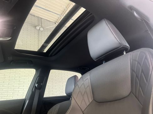 Used 2025 Lexus RX 350 Premium w/ Accessory Package (Z1) FWD image 10