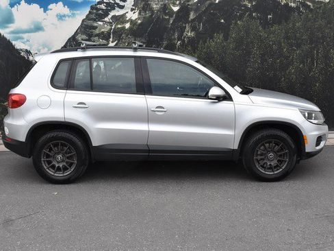 Used 2016 Volkswagen Tiguan S AWD/4WD image 2