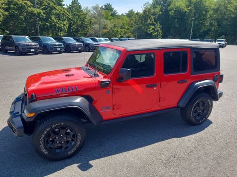 Used 2023 Jeep Wrangler Unlimited AWD/4WD image 12