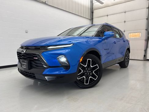 Used 2024 Chevrolet Blazer RS AWD/4WD image 3