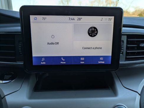 Used 2023 Ford Explorer XLT w/ Equipment Group 202A image 19