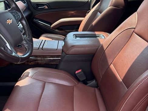 Used 2019 Chevrolet Tahoe Premier AWD/4WD image 10