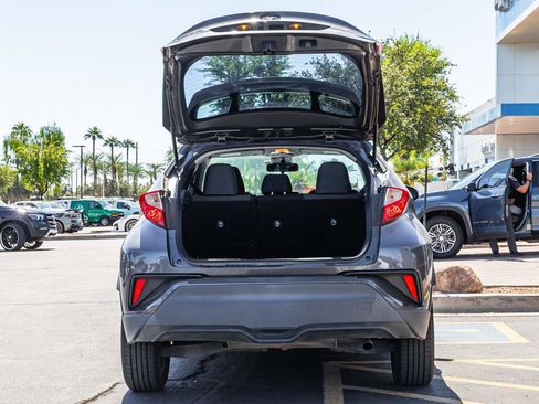 Used 2021 Toyota C-HR LE image 6