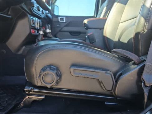 Used 2022 Jeep Gladiator Rubicon w/ LED Lighting Group image 18