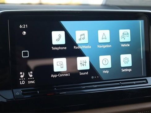 New 2026 Volkswagen Atlas Cross Sport SE image 11