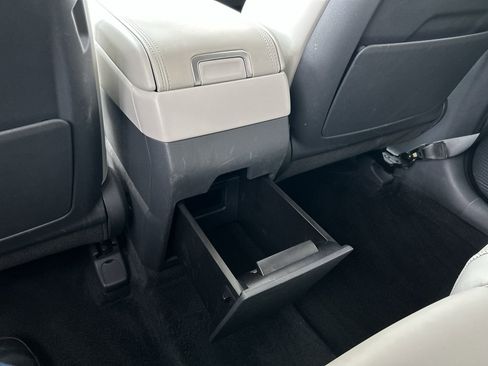 Used 2024 Hyundai Santa Fe SEL image 15