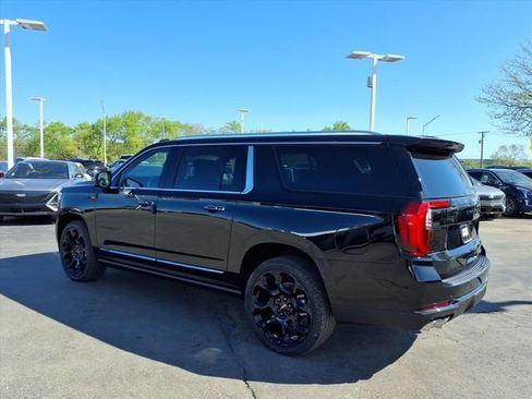 New 2026 GMC Yukon XL Denali Ultimate image 9