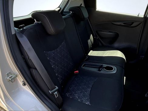 Used 2020 Chevrolet Spark LT image 27