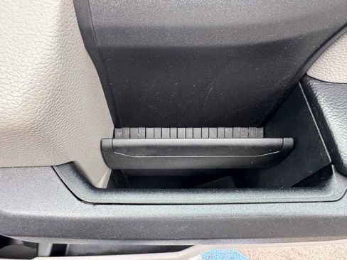 Used 2015 Ford F150 XL w/ Equipment Group 101A Mid image 35