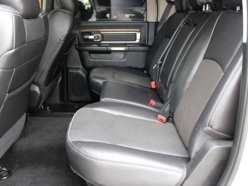 Used 2017 RAM 1500 Laramie w/ Convenience Group AWD/4WD image 44