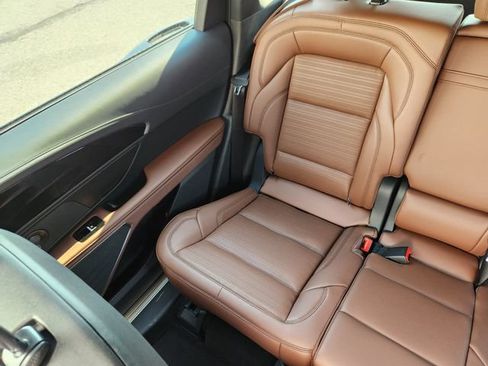 New 2026 Lincoln Nautilus Reserve w/ Jet Appearance Package AWD/4WD image 13