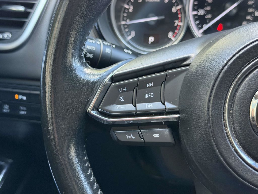 Used 2021 MAZDA CX-9 Touring w/ Touring Premium Package FWD image 9