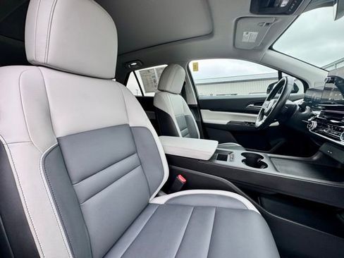 Used 2024 Honda Prologue Touring image 15
