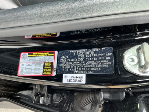 Used 2023 Kia Stinger GT2 image 27