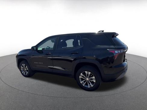 Used 2025 Chevrolet Equinox LT FWD image 10