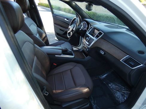 Used 2015 Mercedes-Benz ML 350 4MATIC image 26