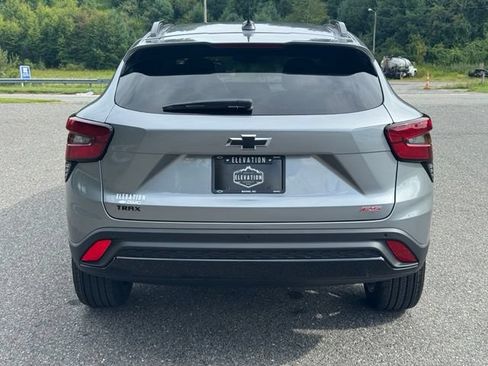New 2026 Chevrolet Trax RS w/ Driver Confidence Package FWD image 6