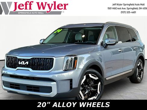 Used 2024 Kia Telluride EX w/ EX Captain's Chair Package AWD/4WD image 1