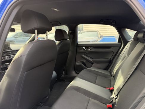 Used 2023 Honda Civic Sport image 19