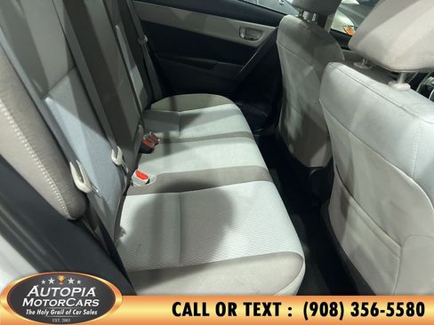Used 2017 Toyota Corolla LE w/ LE Premium Package w/Moonroof FWD image 13