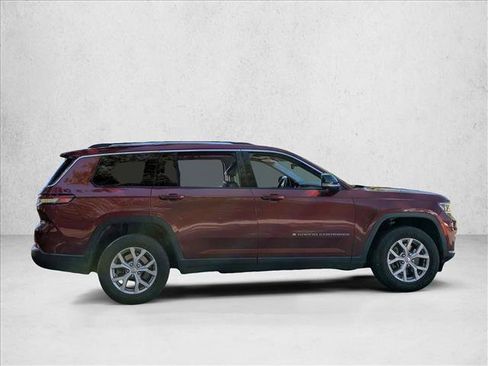 Used 2021 Jeep Grand Cherokee L Limited AWD/4WD image 4