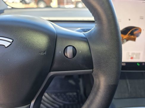 Used 2021 Tesla Model 3 Long Range image 29