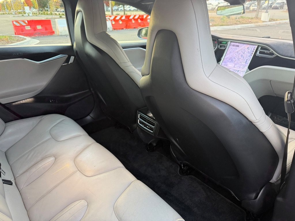 Used 2015 Tesla Model S 85D AWD/4WD image 13