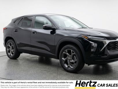Used 2025 Chevrolet Trax LT