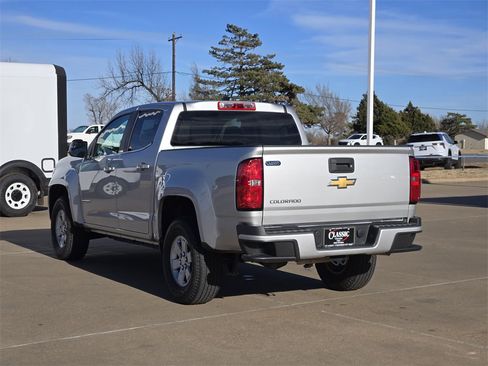 Used 2020 Chevrolet Colorado W/T w/ WT Convenience Package image 5
