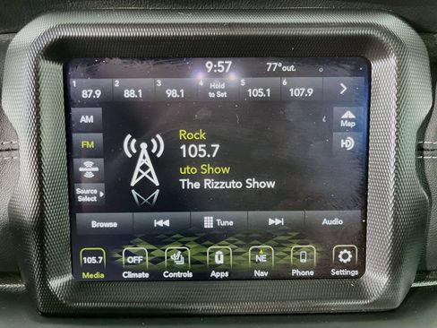 Used 2023 Jeep Wrangler Unlimited Sahara w/ Dual Top Group AWD/4WD image 18