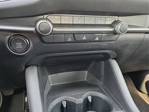Used 2021 MAZDA MAZDA3 s FWD image 16