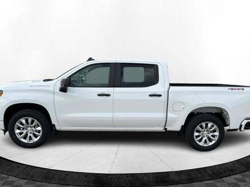 New 2026 Chevrolet Silverado 1500 Custom image 2