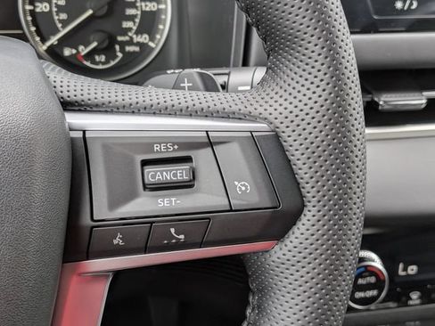 New 2026 Mitsubishi Outlander LE FWD image 25