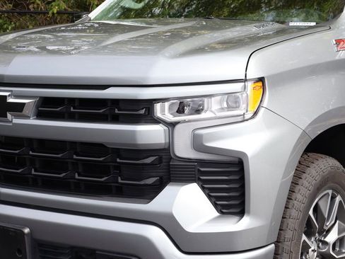 Certified 2024 Chevrolet Silverado 1500 RST w/ Z71 Off-Road Package image 3