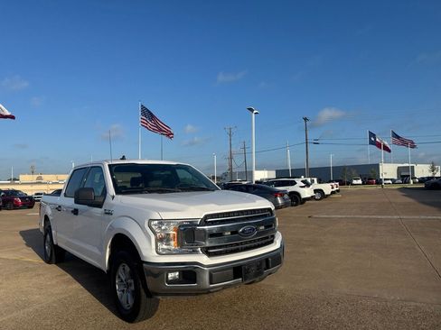 Used 2019 Ford F150 XLT RWD image 2