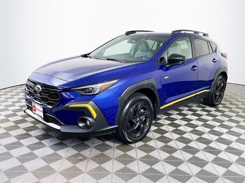Used 2025 Subaru Crosstrek 2.5i Sport w/ Crosstrek Mirror Package AWD/4WD image 3