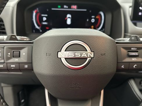 New 2026 Nissan Rogue Platinum w/ Platinum Premium Package AWD/4WD image 16
