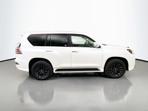 Used 2023 Lexus GX 460 Premium image 10