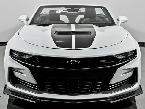 Used 2022 Chevrolet Camaro SS image 4