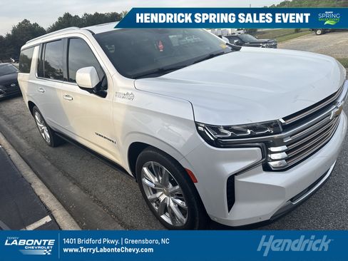 Used 2024 Chevrolet Suburban High Country w/ Advanced Technology Package image 1