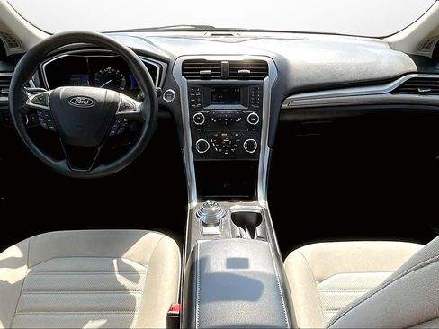 Used 2018 Ford Fusion S image 14